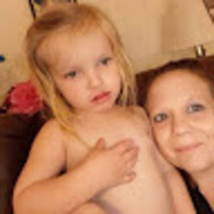 Meet your Posher, Mia